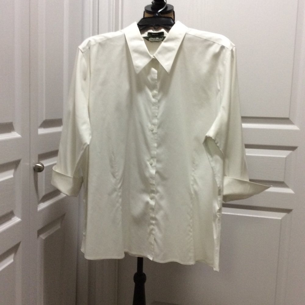 Eddie Bauer White Button Front Blouse